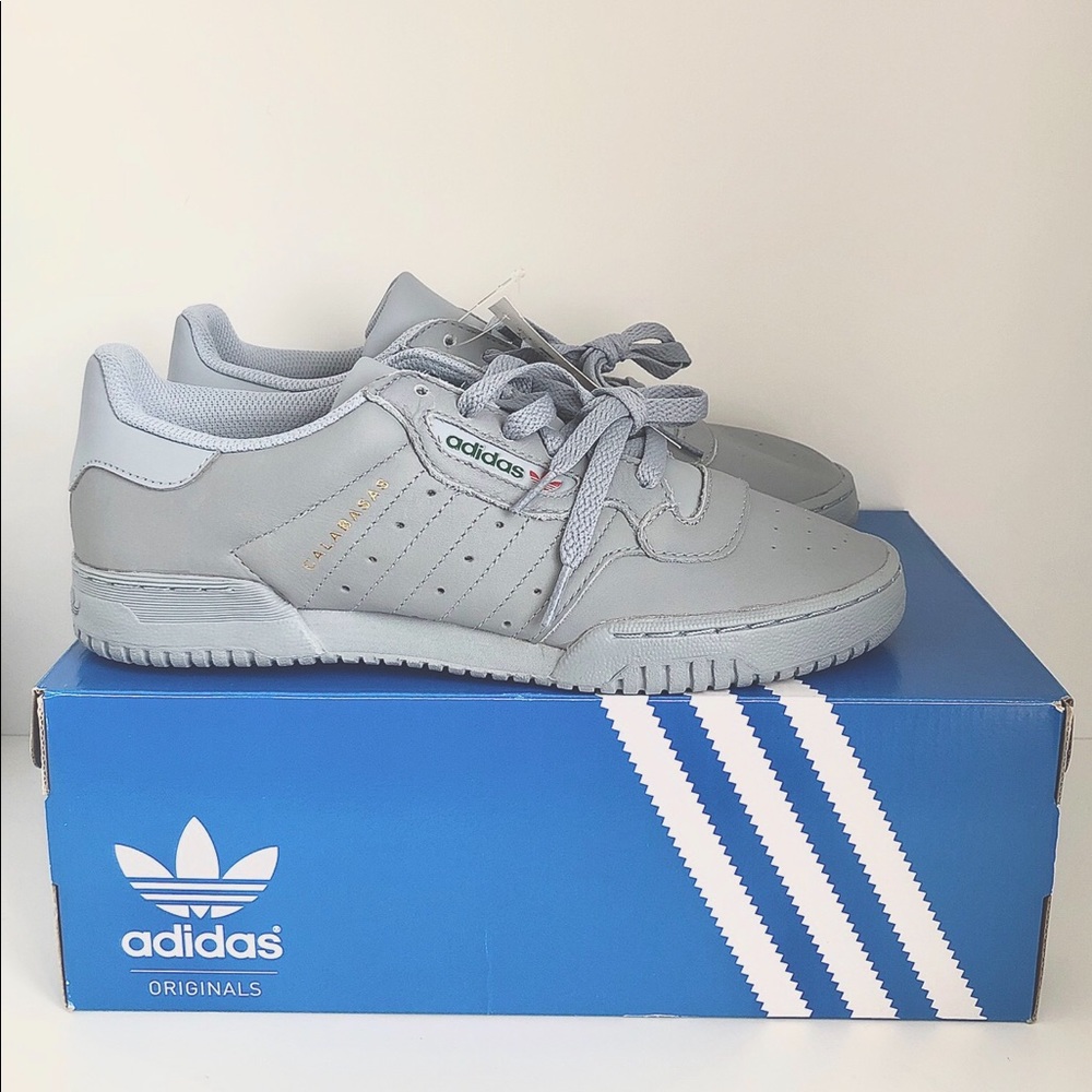*SOLD* YEEZY POWERPHASE CALABASAS GREY BNIB SIZE 8